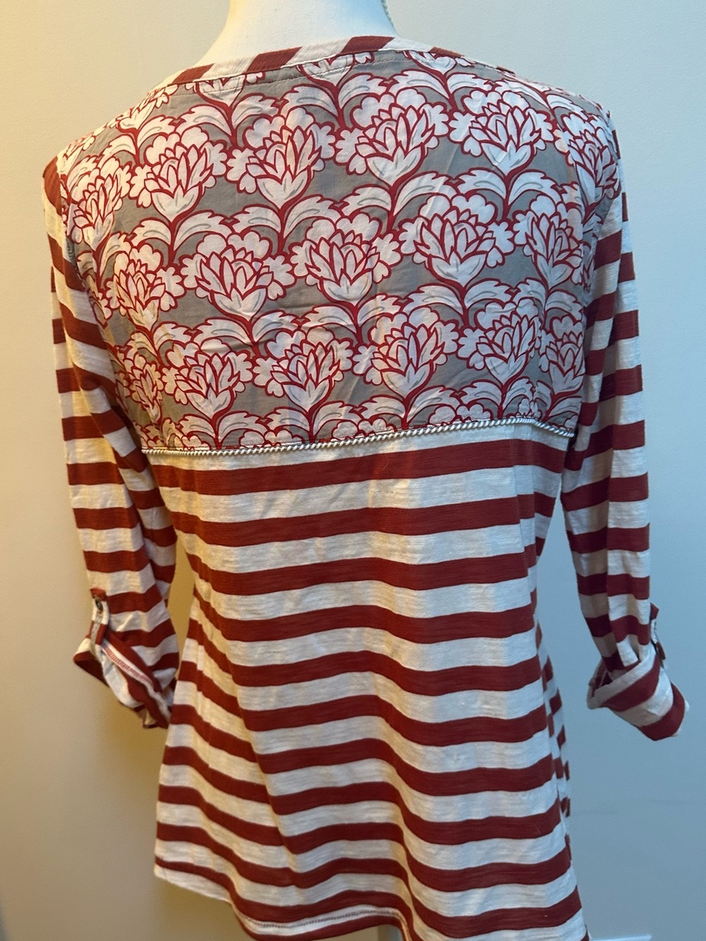 Anthropologie Postage Stanp Henley Tee in red/white stripe Xl EUC - Picture 5 of 12